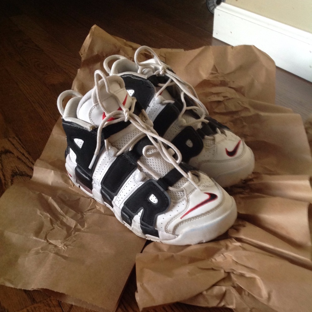 Boys Nike Air UPTEMPO